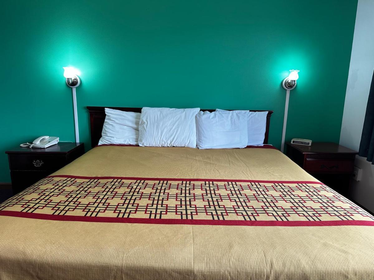Attica Inn Luaran gambar