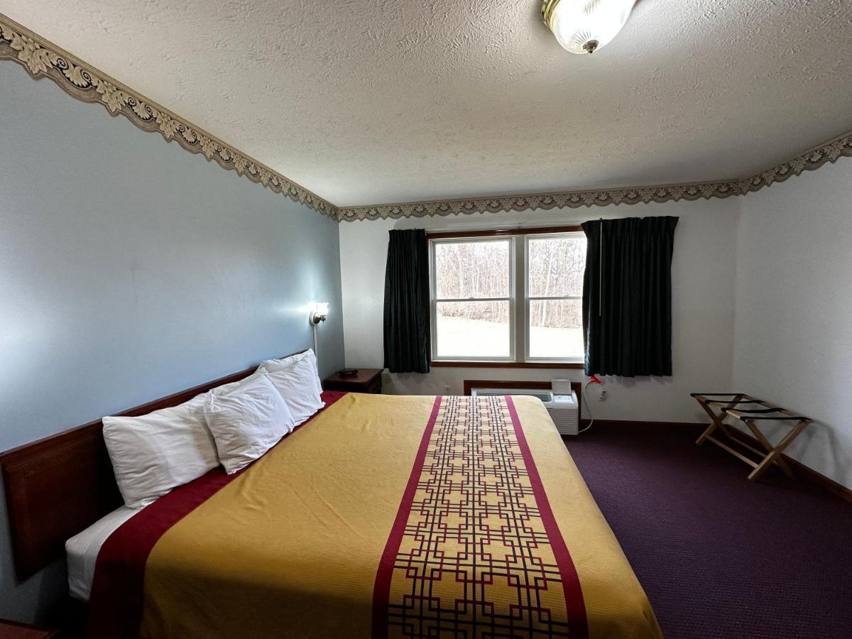 Attica Inn Luaran gambar